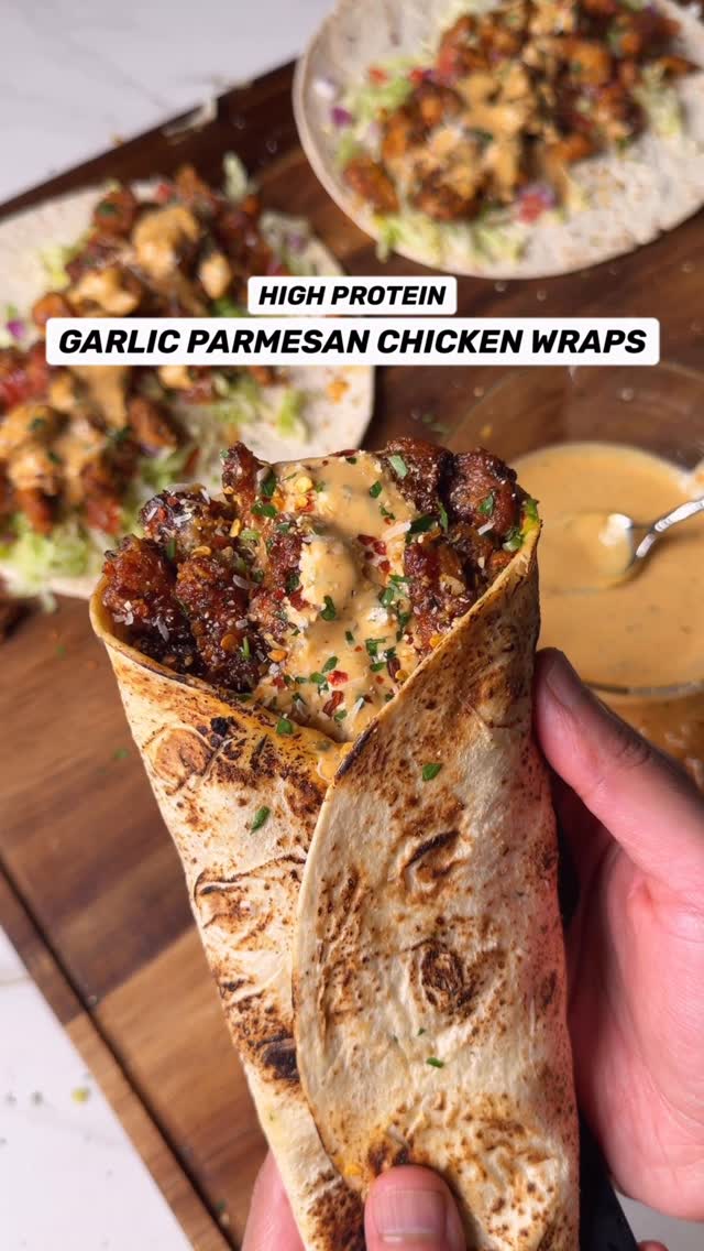 Crispy Garlic Parmesan Chicken Wraps background